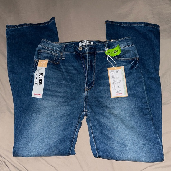 Fashion Nova In the Groove high rise bootcut jeans NWT - Picture 2 of 4